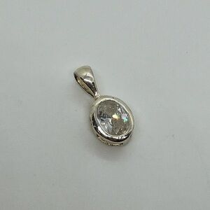Vtg 925 Sterling Silver & Clear Cz Oval Shaped Mini Pendant